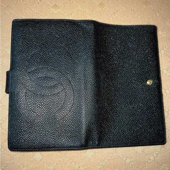 Authentic Chanel Wallet - Picture 8 of 10